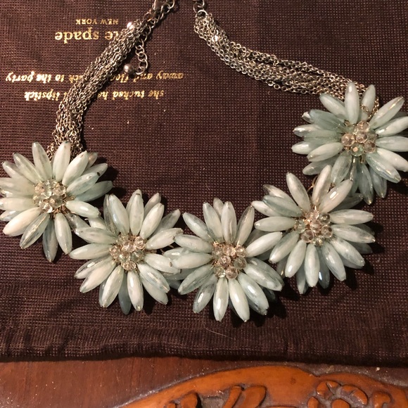 Blue petal charming necklace rhinestone - Picture 1 of 4